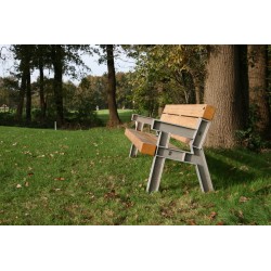BIG BENCH - le banc massif et original-en situation